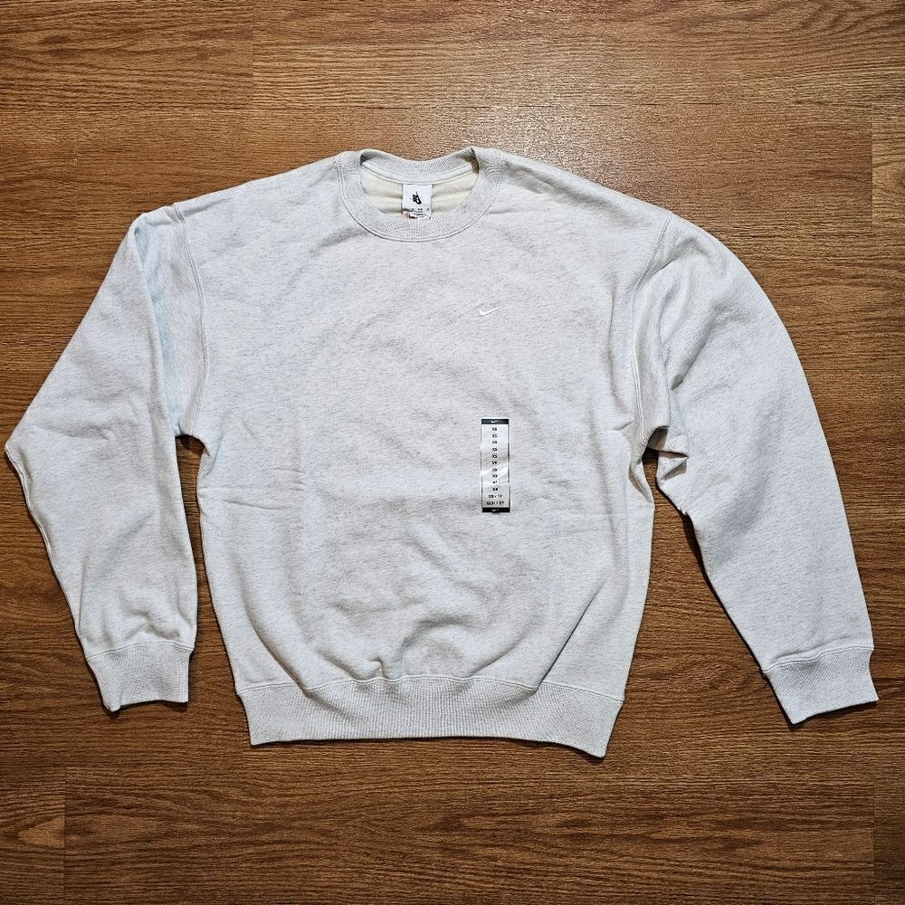 Nike Solo Swoosh Crewneck Sweatshirt Heather Grey XS Unisex Fleece DX1361-051 LE - Picture 13 of 13
